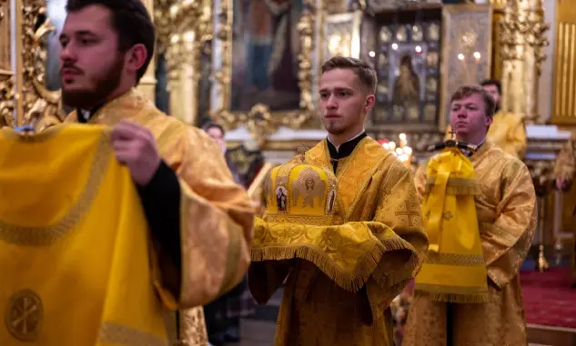 Божественная Литургия в день памяти святителей Московских