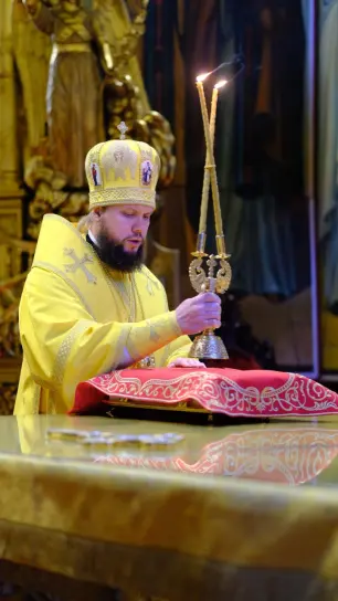 Неделя 23-я по Пятидесятнице. Мчч. Акепсима епископа, Иосифа пресвитера и Анфала диакона.